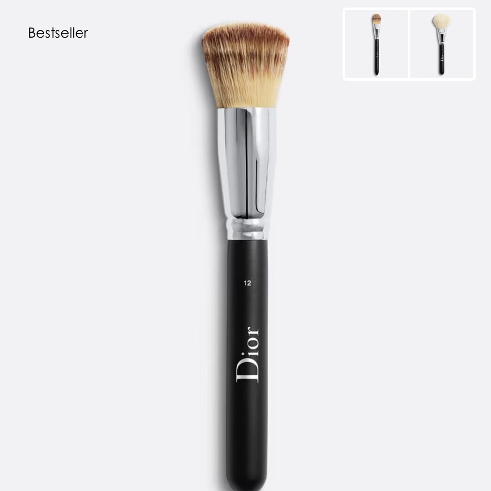 Dior - Fluid Foundation Brush - Full Coverage
2